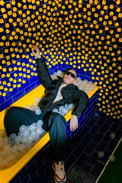 Palermo: Selfie Room With 25 Creative Installations - Unique Installations and Features