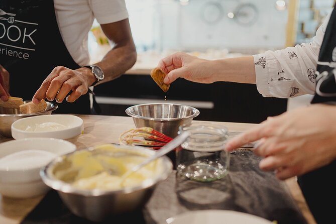 Pasta and Tiramisù Cooking Workshop in the Heart of Rome - Accessibility Information