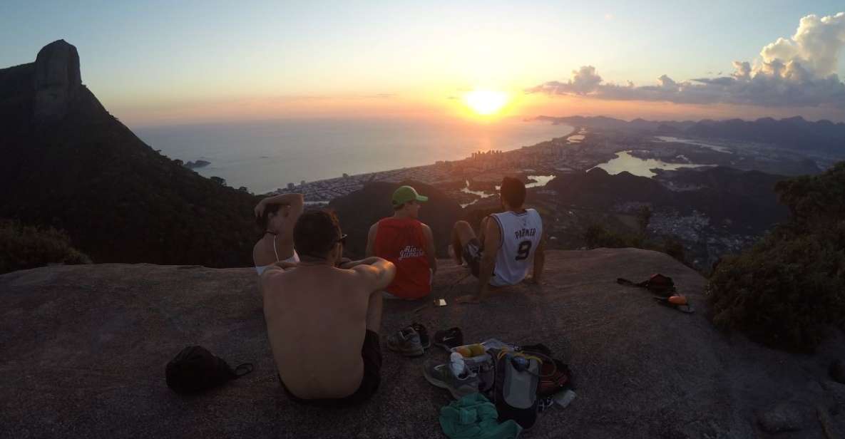 Pedra Bonitas Hike: Amazing View - Scenic Features to Enjoy