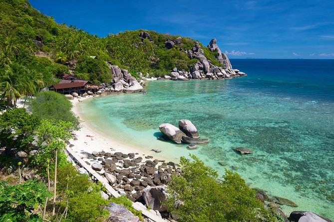 Premium Snorkel Tour to the Bays of Koh Tao Onboard the Oxygen - Recommended Packing Essentials