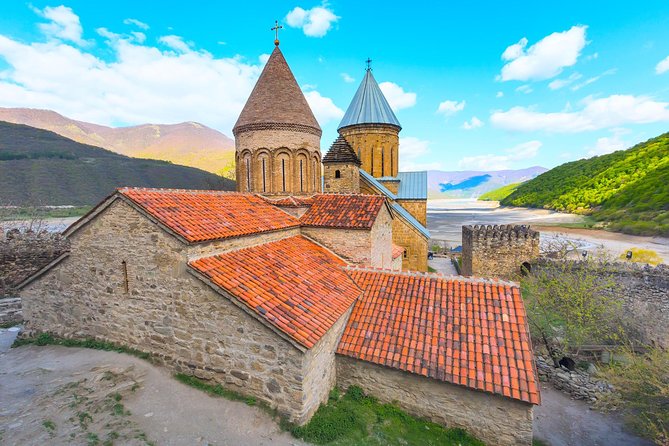 Private 3 Day Tour From Tbilisi The Most Popular Tourist Destinations In Georgia - Meeting and Pickup Details