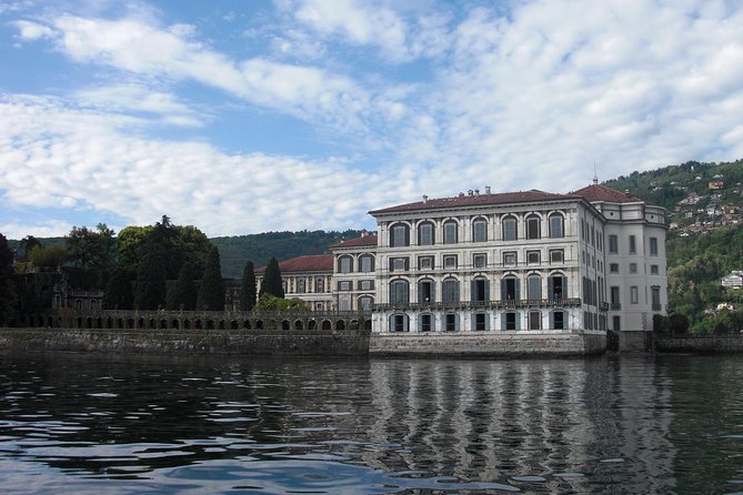 Private Guided Boat Tour of Lake Maggiores Borromeo Islands - Meeting Points and Logistics