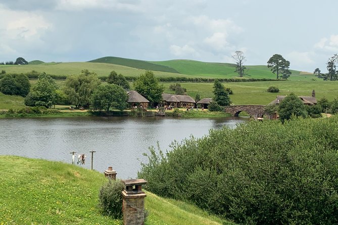 Private Luxury Tour to Hobbiton Movie Set & Waitimo Glowworm Cave - Pickup and Meeting Points