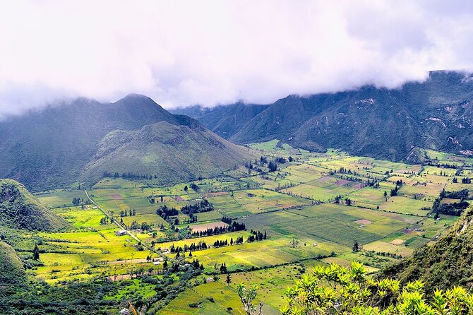 Private Quito City Tour, Historical Center, Equator Museum, and Pululahua Crater - Discovering the Intiñan Equator Museum