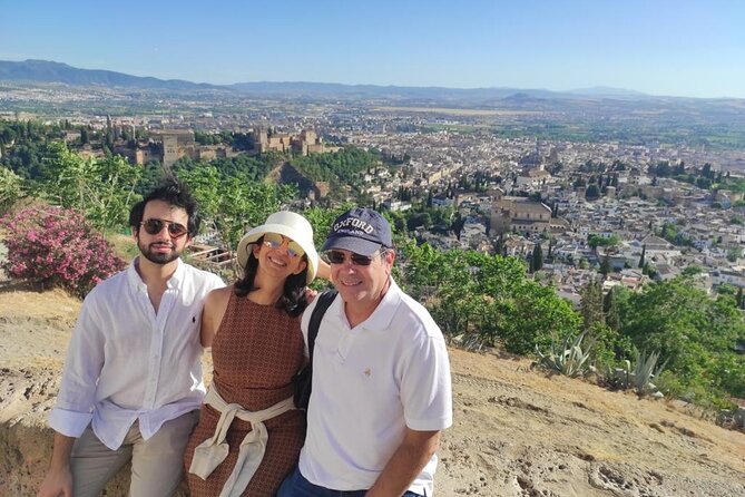 Private Tour: 4 Cultures, Granada in Depth - Unique Features of the Tour