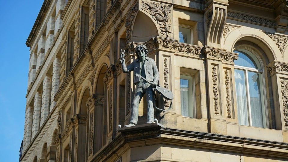 Private Tour of Liverpool With Guide and Vehicle - Exploring Liverpools History