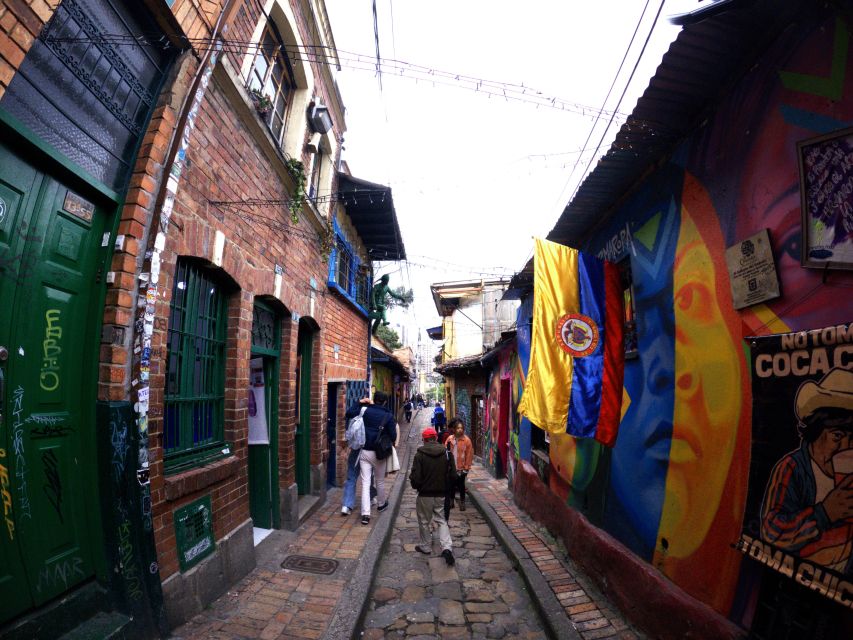 Private Tour Through La Candelaria, the History of Bogota - Tour Details and Itinerary