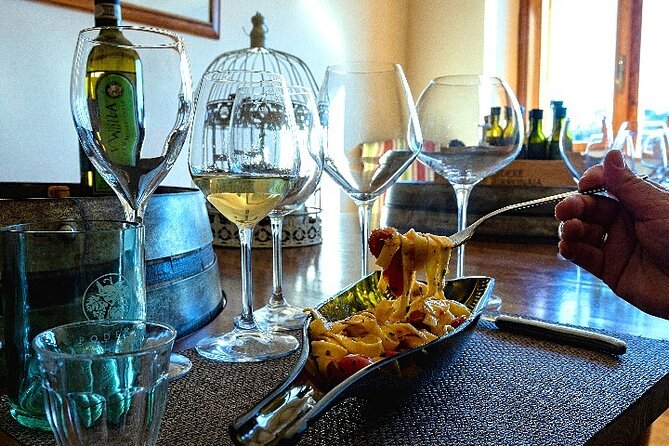 Private Tuscan Meal With Wine and EVO Oil Tasting - Inclusions and Amenities