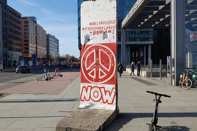 Private Walking Tour: Berlin Wall, Cold War and Checkpoint Charlie - Meeting Location and Transportation