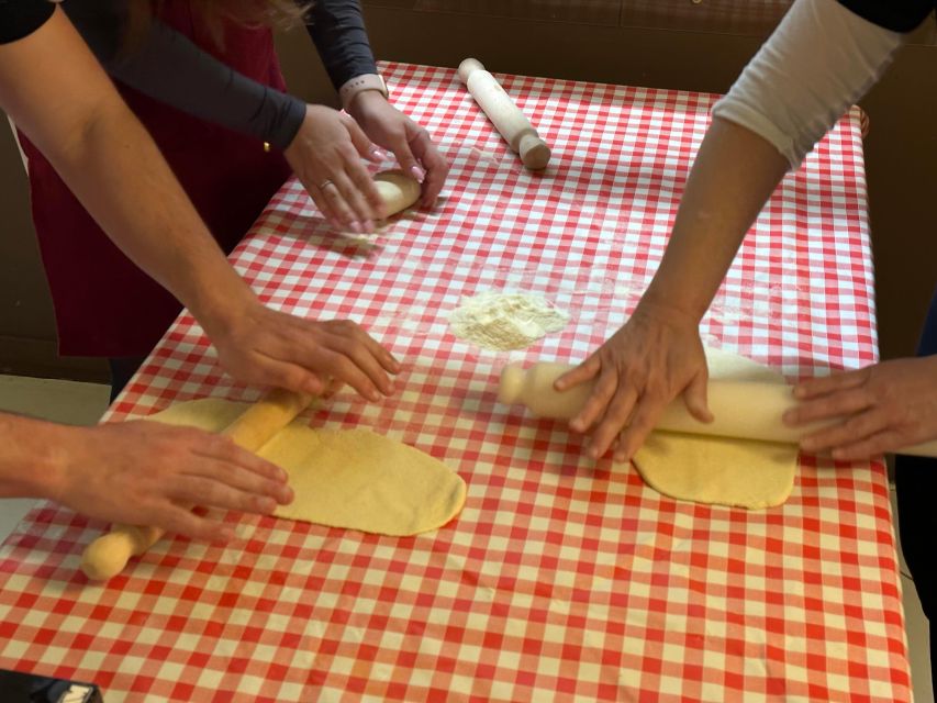 Rome: Homemade Pasta and Tiramisu Cooking Class - Pricing and Availability