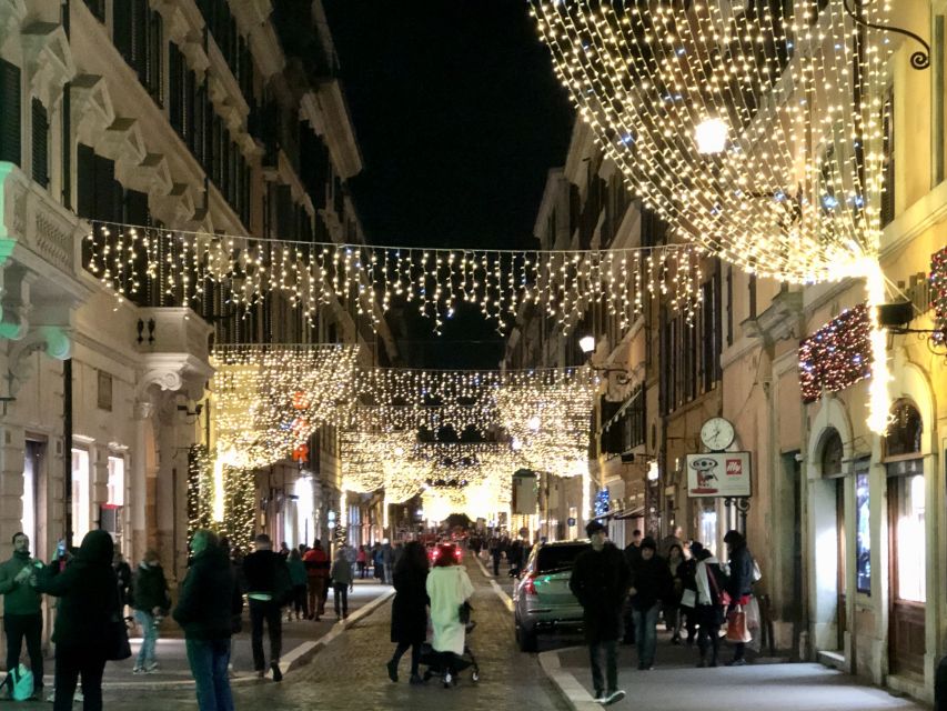 Rome Illuminated: A Christmas Landmarks Walking Tour - Accessibility Information