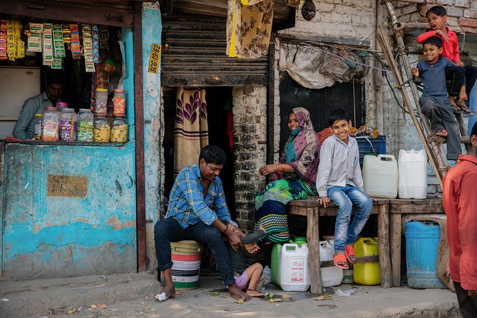 Small- Group Delhi Slum Walking Tour - Meeting Point Details