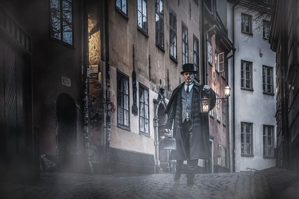 Stockholm: 1.5-Hour Ghost Walk and Historical Tour - What to Bring