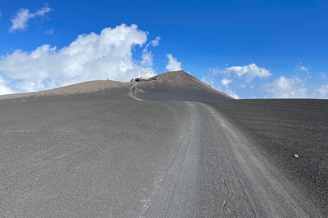 Summit Etna North 3300m: 4x4 and Trekking - Off-Road Vehicle Transport