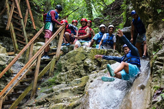 Taino Bay / Amber Cove Short Excursions Waterfall Puerto Plata - Meeting and Pickup Information