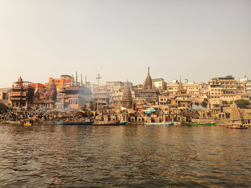 Varanasi: Manikarnika Ghat (Oldest Cremation Site) Tour - Inclusions and Amenities