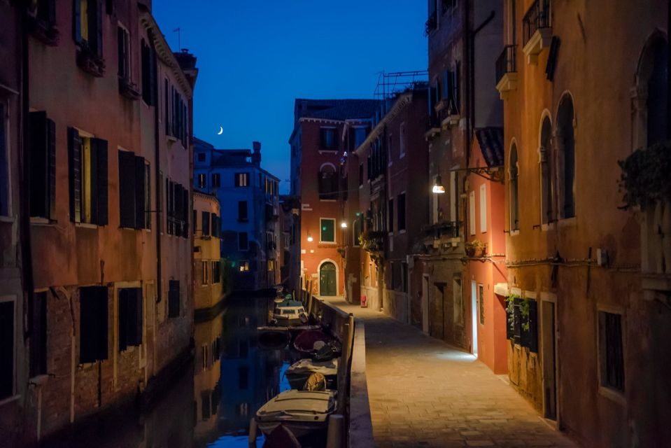 Venice: 2-Hour Legends and Ghosts of Cannaregio Tour - Booking Information