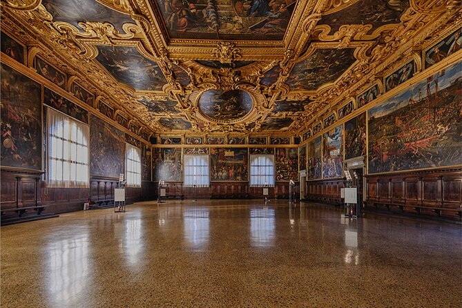 Venice: Doges Palace Guided Tour With Tickets & Optional Gondola - Important Tour Information