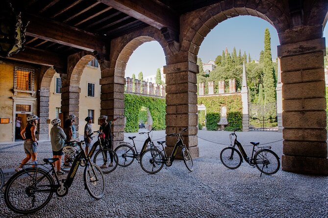 Verona Panoramic E-Bike Tour With Spritz - Scenic Experience and Feedback