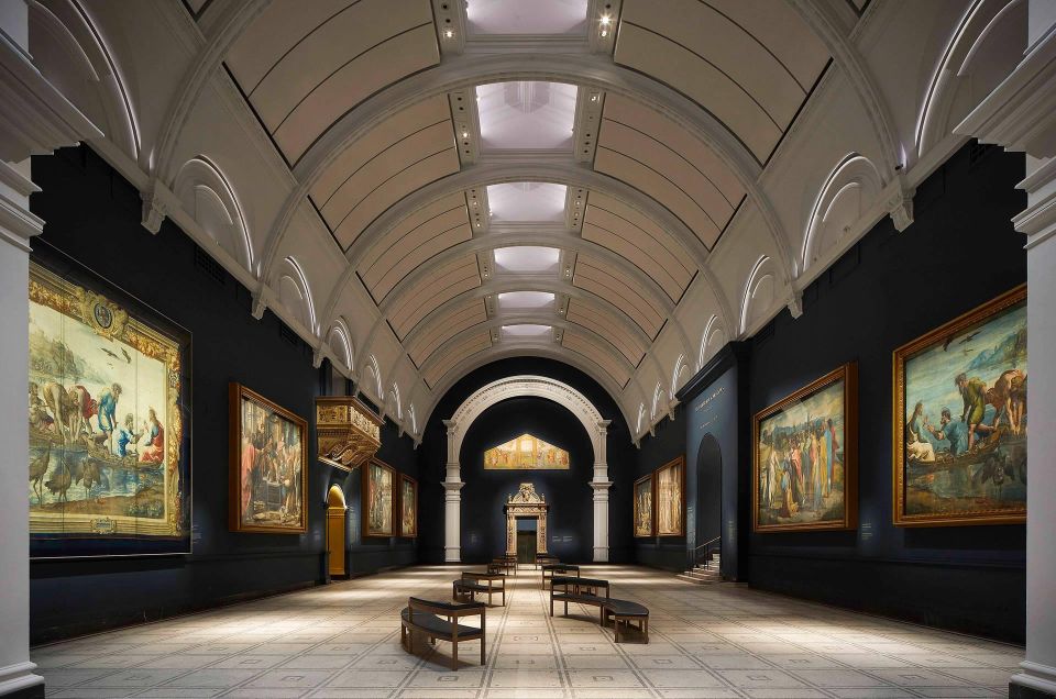 Victoria and Albert Museum London Private Guided Tour 3 Hour - Experience Highlights