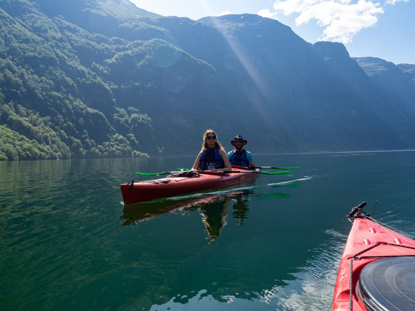 Vossevangen: Nærøyfjord Full-Day Guided Kayaking Trip - Whats Included