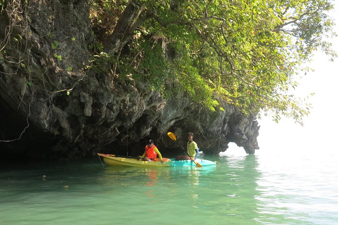 A Full Day Exploring Kayaking 3 Islands (Talabeng Sea Cave) - Relaxing at Koh Bubu