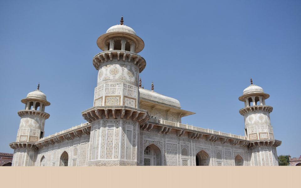 Agra: Taj Mahal Sightseeing Tour With All Monuments in Agra - Shopping Opportunities