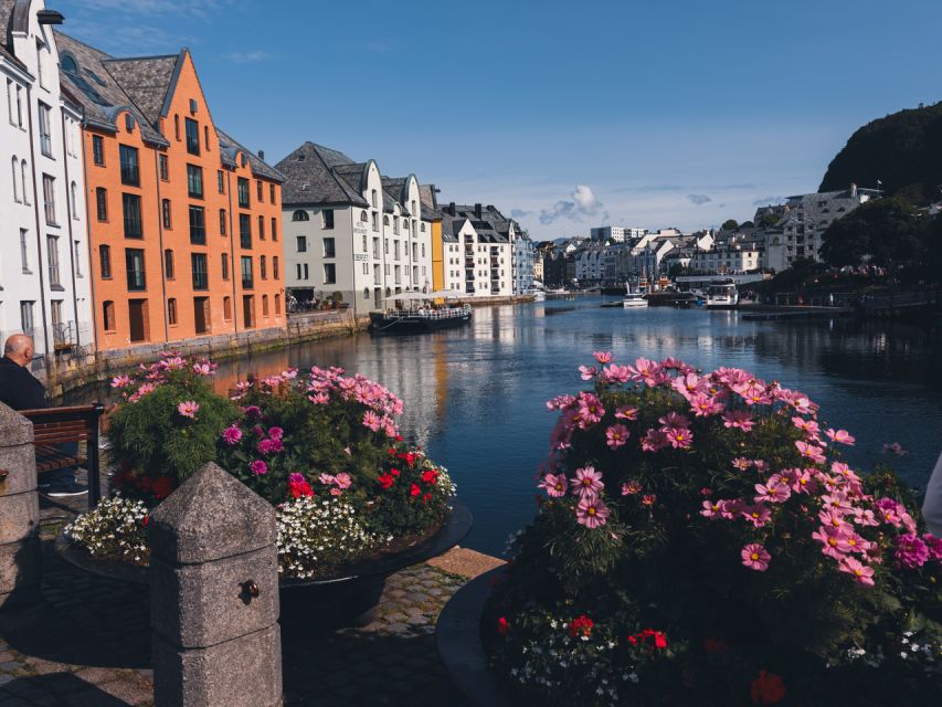 Ålesund: Culinary Delights on a Guided Food Walk - Customer Feedback and Ratings