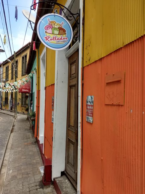 Authentic Valparaiso: Street Art, Funiculars and Port City - Accessibility Considerations