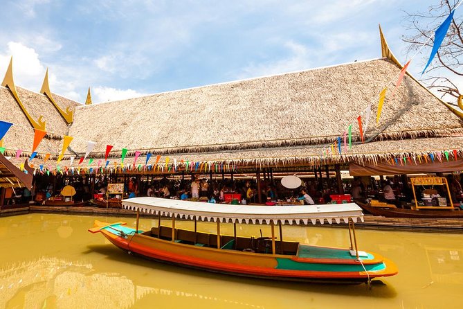 Ayutthaya Temples and Ayothaya Floating Market From Bangkok - Traveler Feedback and Reviews