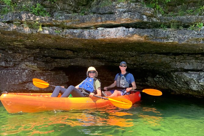 Cave Point Kayak Tour - Booking and Pricing Information