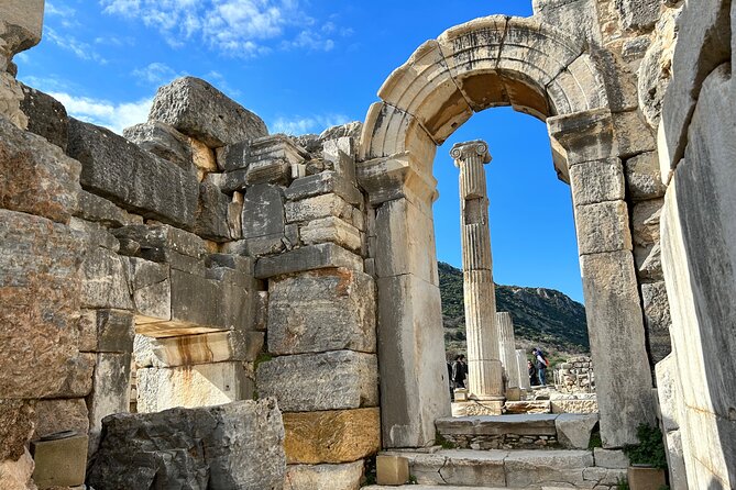 Ephesus and Virgin Mary Private Tour With Skip the Line Access - Tips for a Great Experience