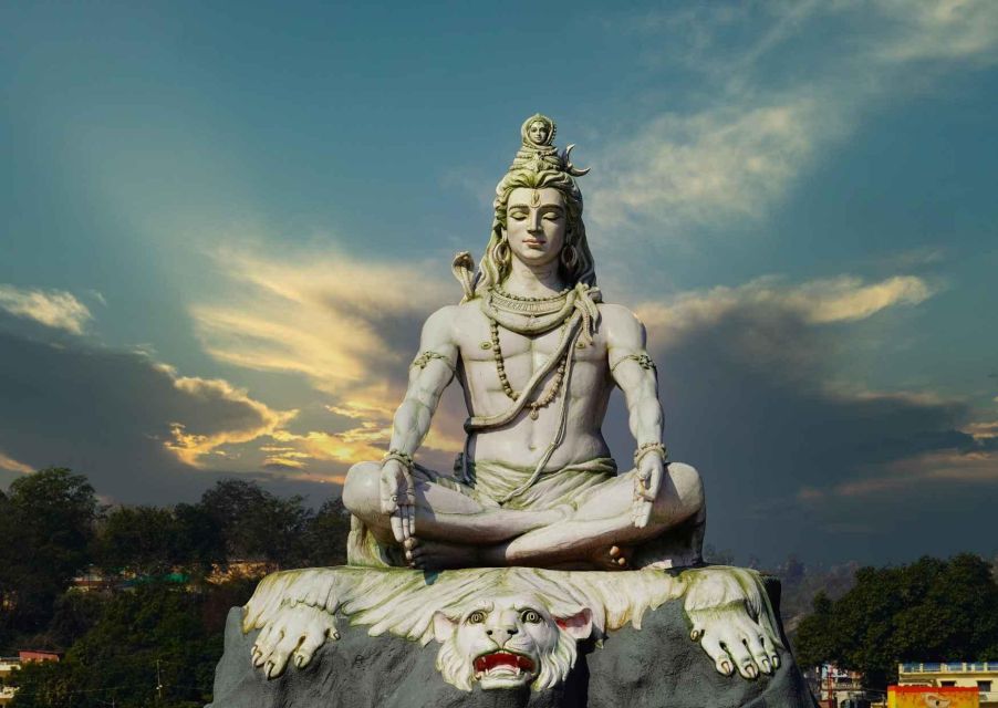 Experience Spiritual Culture in Rishikesh With a Local - Exploring Local Temples and Markets