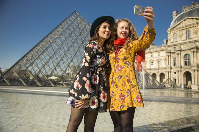 Explore the Louvre With a Local Guide Private Tour - Tips for an Enjoyable Visit