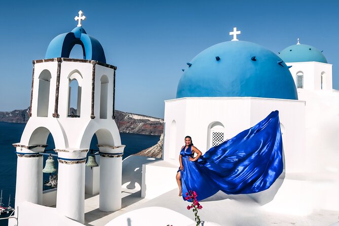 Flying Dress Photoshoot in Santorini With Hotel Pickup - Tips for a Successful Shoot