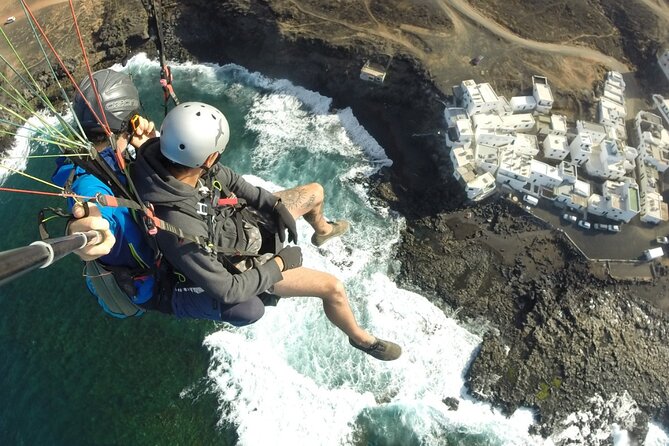 Flying Paragliders Over Lanzarote - Photography Options