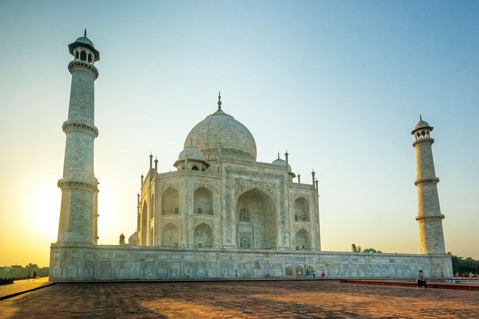 From Agra: Skip The Line Taj Mahal and Agra Fort Tour - Guided Tour Experience