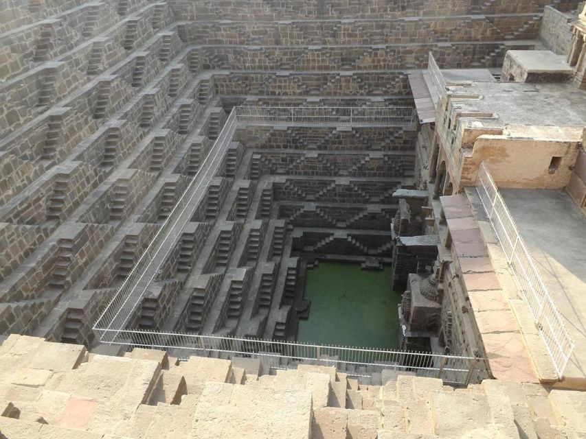 From Agra to Jaipur: Chand Baori and Fatehpur Transfer Tour - Important Information