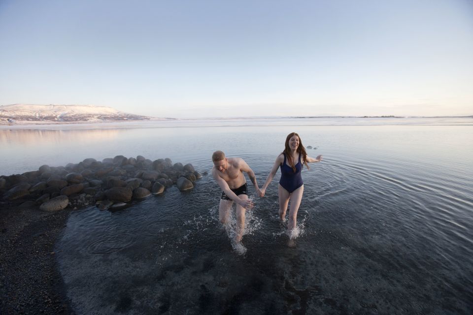 From Reykjavik: Northern Lights and Geothermal Baths Tour - Tour Inclusions and Benefits