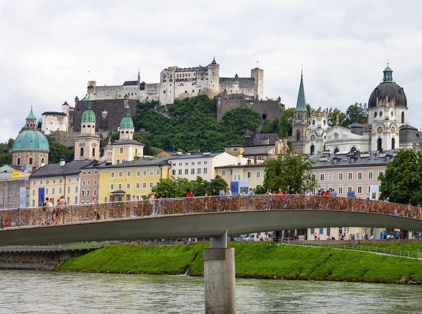 From Vienna: Hallstatt and Salzburg - Group Size and Experience