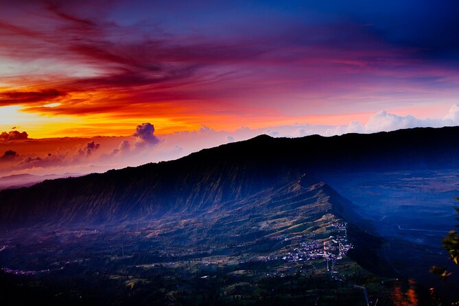 From Yogyakarta: 3 Days Mt. Bromo and Ijen Tour and Accomodations - Pricing and Group Size Options