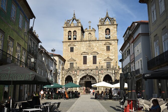 Full-Day Braga & Guimarães Guided Semi-Private Tour With Lunch From Porto - What to Expect