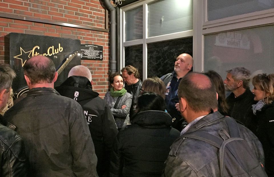 Hamburg: St. Pauli Highlights Guided Tour With Beer for 18+ - Tips for an Enjoyable Experience