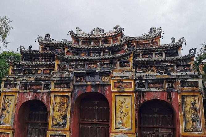 Hue Sightseeing Royal Tombs, Pagoda, Citadel by Private Car - Booking Information and Policies