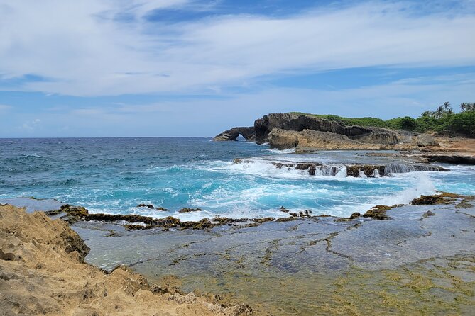 Indio Cave Archs, Beach & Tanamá River 5 Stars Tour - Accessibility Information