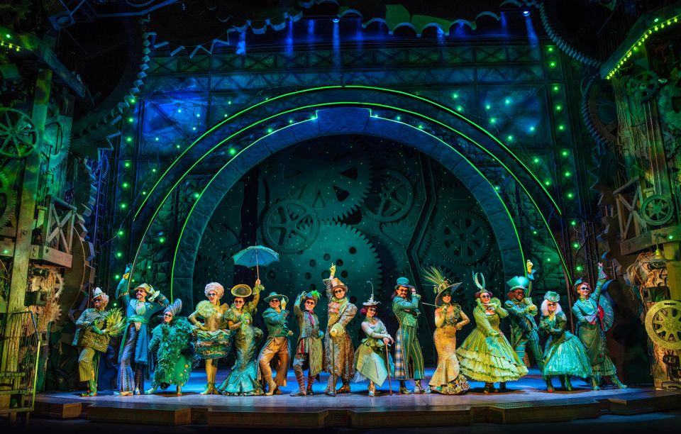 London: Wicked the Musical Show Ticket and Dinner - Venue and Seating Options