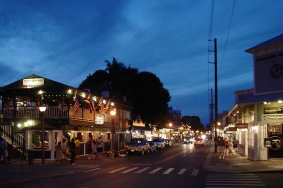 Maui: Lahaina Old Town Self-Guided Audio Tour - Shingon Buddhist Temple
