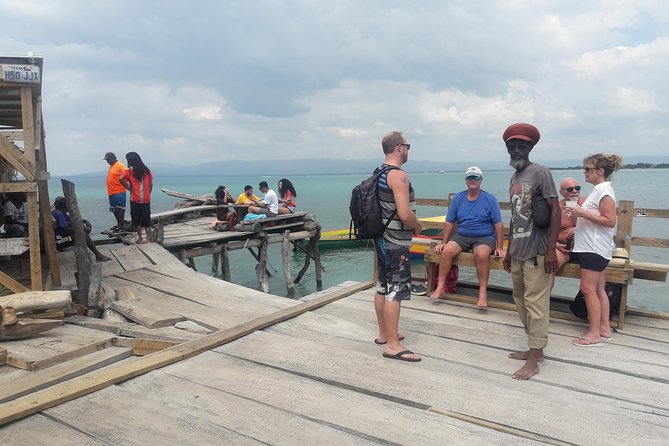 Montego Bay to The Pelican Bar Round-Trip Shuttle Transportation - Tips for Travelers