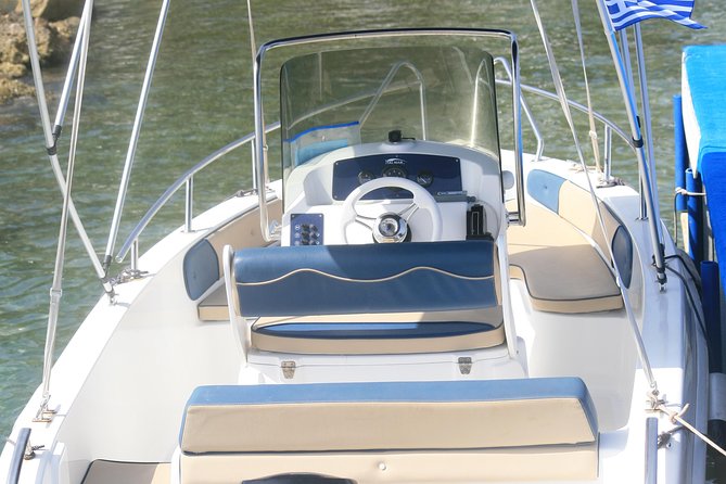 Motor Boat Hire in Corfu Italmar 17,Asso 5.10, Next 5m - Safety Features