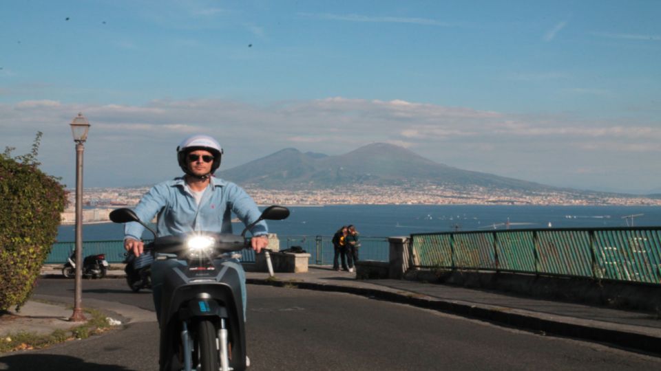 Naples: Scooter & Motorbike Rental (Airport-Hotel Delivery) - Local Riding Tips and Regulations